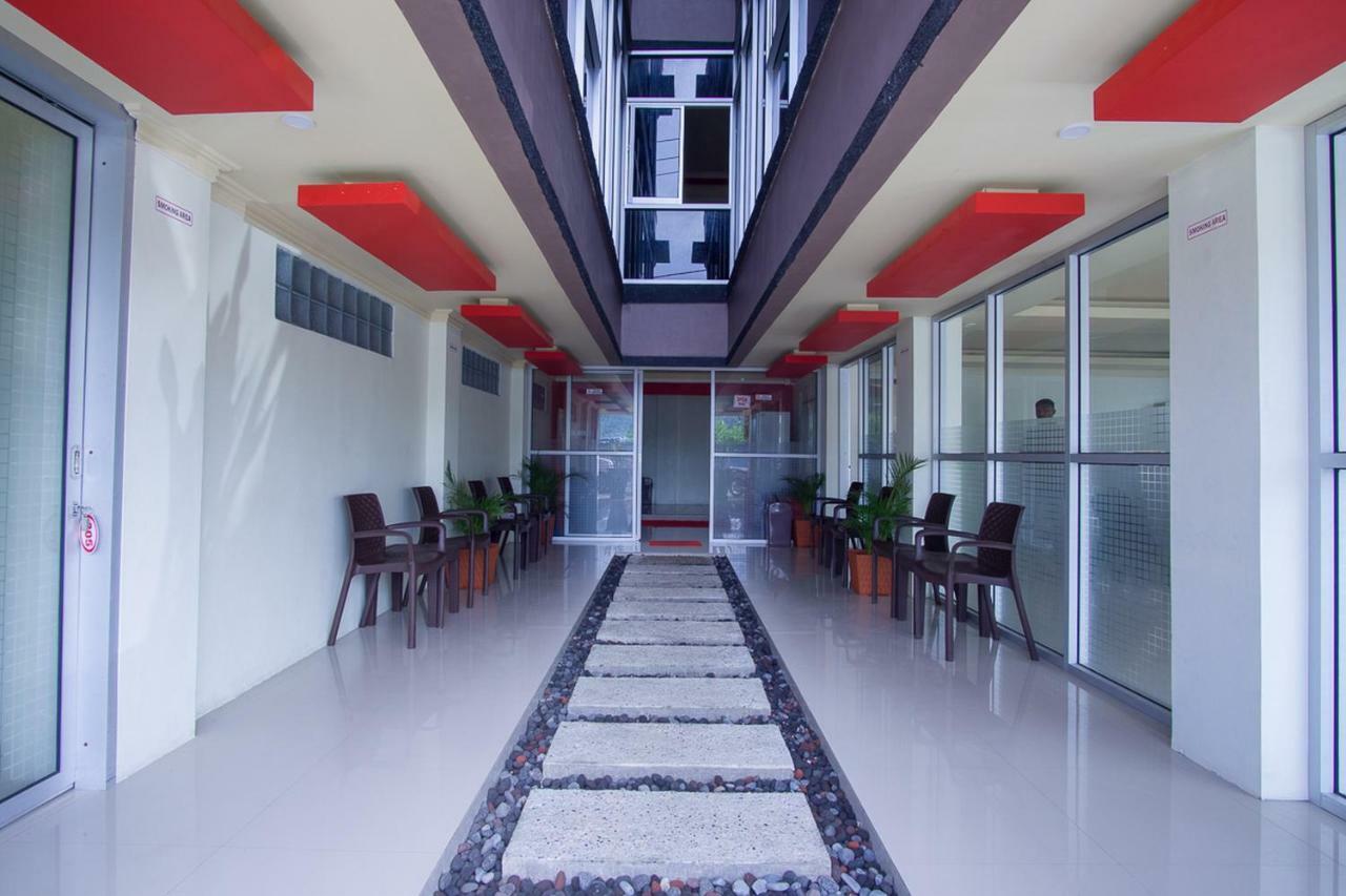 Hotel Reddoorz Near Taman Kota Ternate Exteriér fotografie